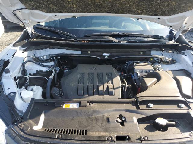 Photo 12 from auction – 2024 MITSUBISHI ECLIPSE CR with VIN JA4ATVAA5RZ064280