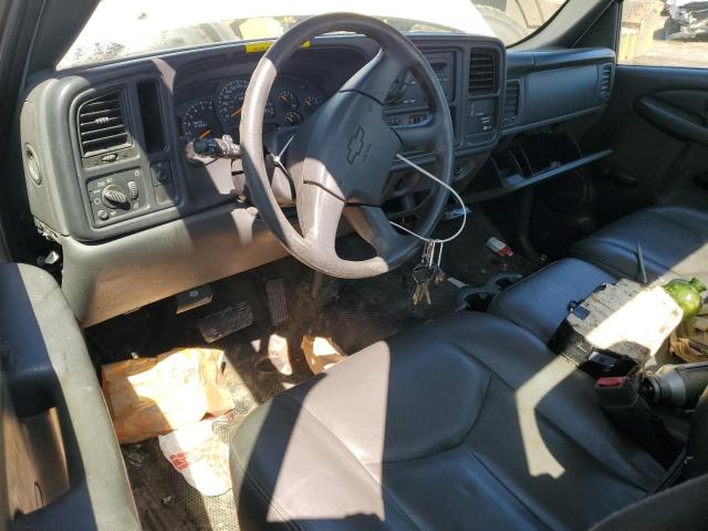 Фото 8 с аукциона – 2003 CHEVROLET SILVERADO с VIN 1GCHC24UX3E321389