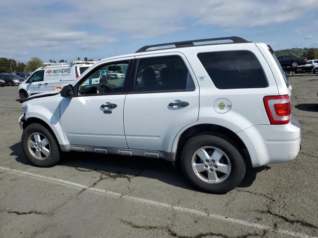 Photo 2 from auction – 2010 FORD ESCAPE XLT with VIN 1FMCU0DG7AKD02122
