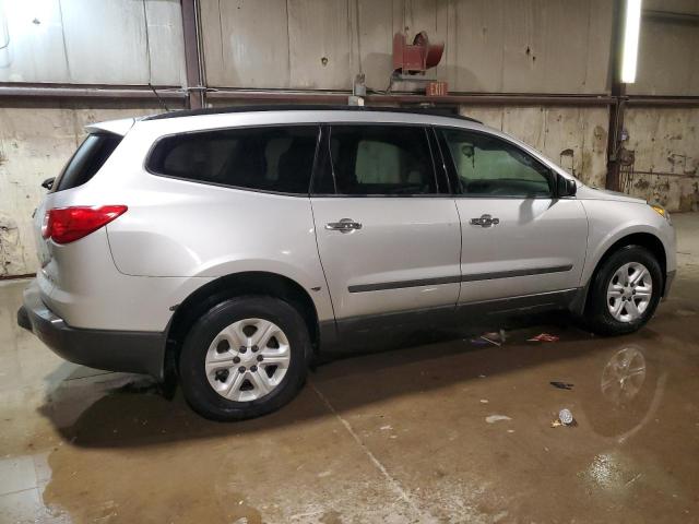 Photo 3 from auction – 2011 CHEVROLET TRAVERSE L with VIN 1GNKRFED7BJ206031