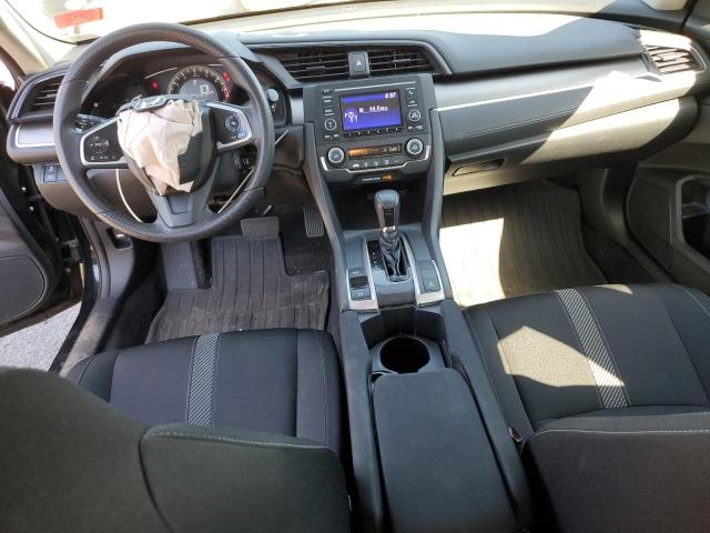 Photo 8 from auction – 2018 HONDA CIVIC LX with VIN 19XFC2F58JE022093