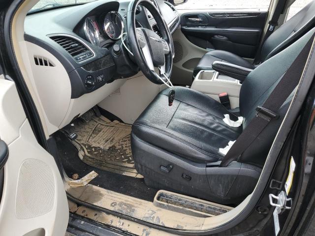 Photo 7 from auction – 2016 CHRYSLER TOWN & COU with VIN 2C4RC1BG2GR132675