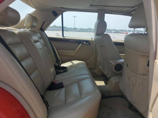 Photo 10 from auction – 1993 MERCEDES-BENZ 400 E with VIN WDBEA34E2PB866452