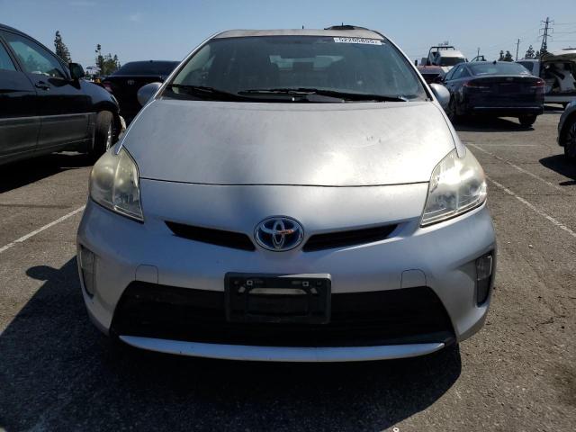 Снимка 5 от търг – 2014 TOYOTA PRIUS с VIN JTDKN3DU2E1736206