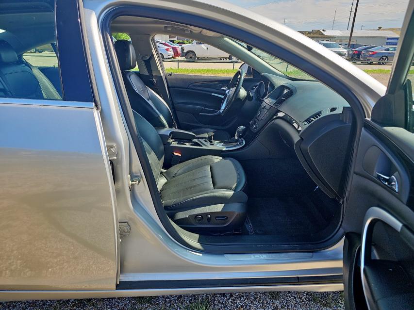 Photo 5 from auction – 2013 BUICK REGAL PREM with VIN 2G4GS5ER4D9209486