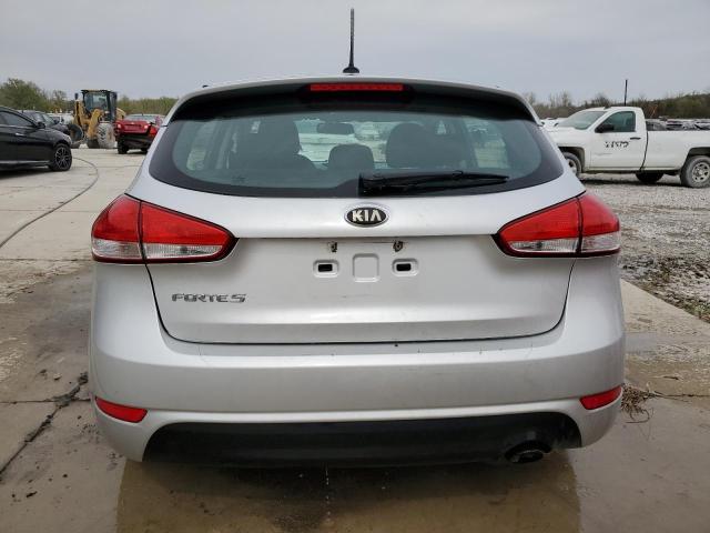 Photo 6 from auction – 2017 KIA FORTE LX with VIN KNAFK5A81H5706346