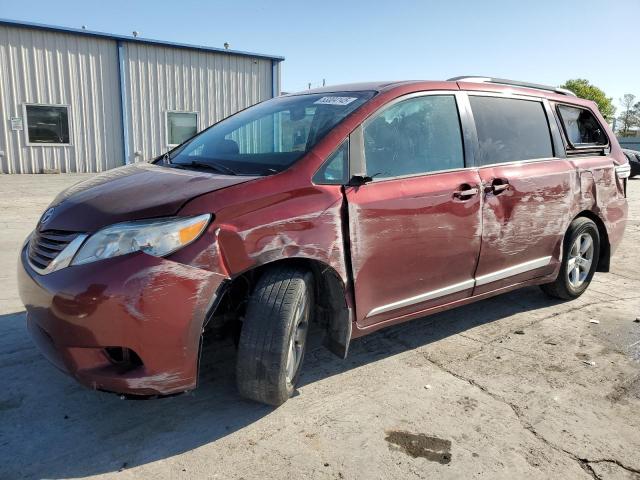 TOYOTA SIENNA LE 2017 with VIN 5TDKZ3DC4HS840750 - Photo from auction