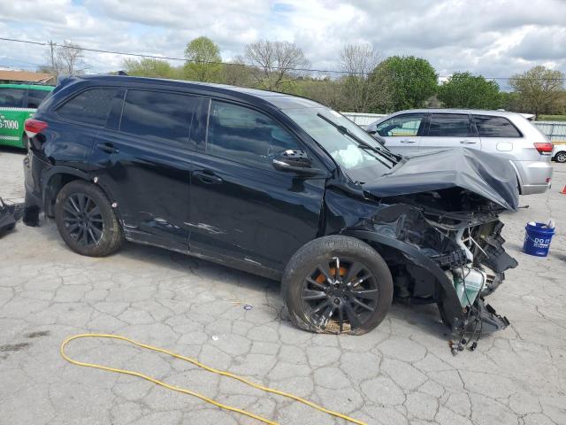 Photo 4 from auction – 2017 TOYOTA HIGHLANDER SE with VIN 5TDJZRFH6HS374570