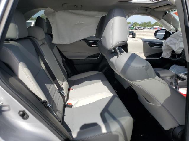 Photo 11 from auction – 2021 TOYOTA RAV4 XLE P with VIN JTMC1RFV4MD080404