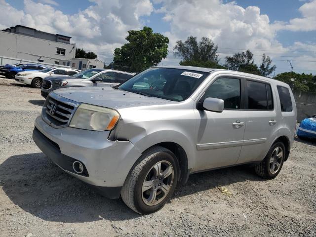 HONDA PILOT SE 2015 with VIN 5FNYF3H3XFB026956 - Photo from auction