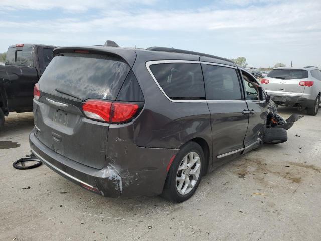Photo 3 from auction – 2017 CHRYSLER PACIFICA T with VIN 2C4RC1BG4HR510822