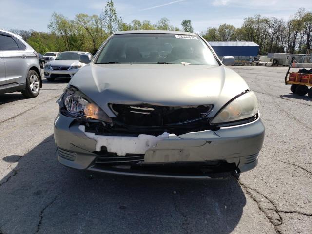 Photo 5 from auction – 2005 TOYOTA CAMRY LE with VIN 4T1BE32K05U635578