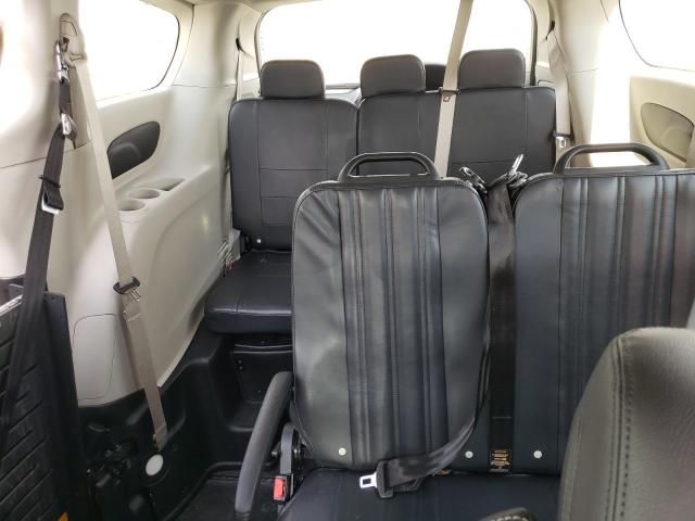 Photo 10 from auction – 2023 CHRYSLER VOYAGER LX with VIN 2C4RC1CG3PR583399