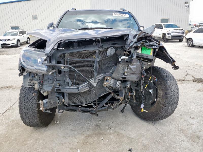 Photo 5 from auction – 2005 TOYOTA 4RUNNER SR with VIN JTEZU14R450046850