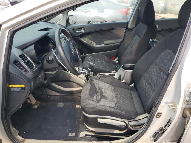 Photo 7 from auction – 2017 KIA FORTE LX with VIN 3KPFK4A75HE047793