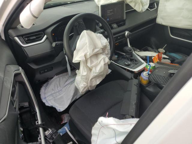 Photo 8 from auction – 2023 TOYOTA RAV4 LE with VIN JTMLWRFV2PD205325