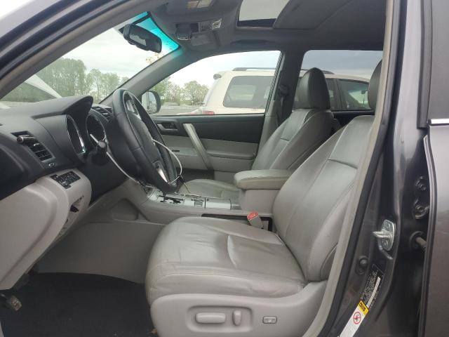 Photo 7 from auction – 2013 TOYOTA HIGHLANDER with VIN 5TDBK3EH3DS205365