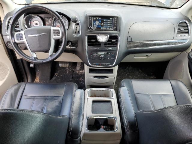 Photo 8 from auction – 2013 CHRYSLER TOWN & COU with VIN 2C4RC1BG2DR711905