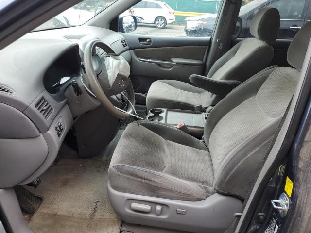 Photo 7 from auction – 2010 TOYOTA SIENNA CE with VIN 5TDKK4CC8AS306281