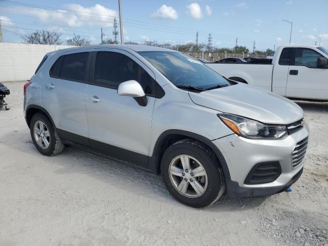 Photo 4 from auction – 2019 CHEVROLET TRAX LS with VIN 3GNCJKSB9KL342340