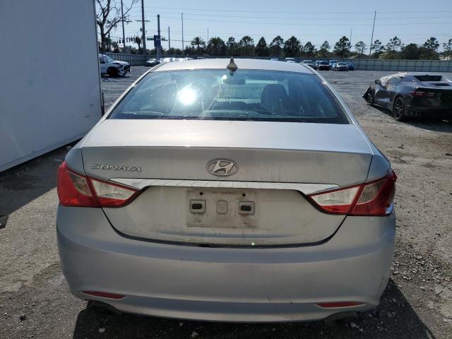 Photo 6 from auction – 2011 HYUNDAI SONATA SE with VIN 5NPEC4AC4BH136179