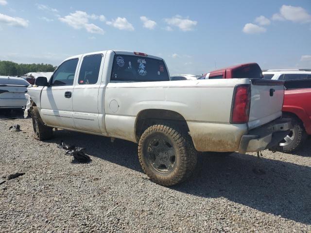 Photo 2 from auction – 2004 CHEVROLET SILVERADO with VIN 2GCEK19T641349371