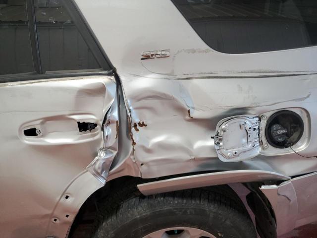 Photo 13 from auction – 2019 TOYOTA 4RUNNER SR with VIN JTEZU5JR0K5206037