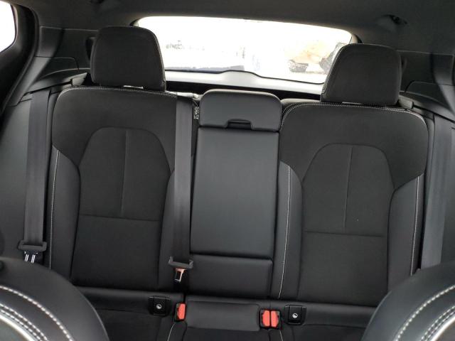 Photo 10 from auction – 2021 VOLVO XC40 T5 R- with VIN YV4162UM6M2595553