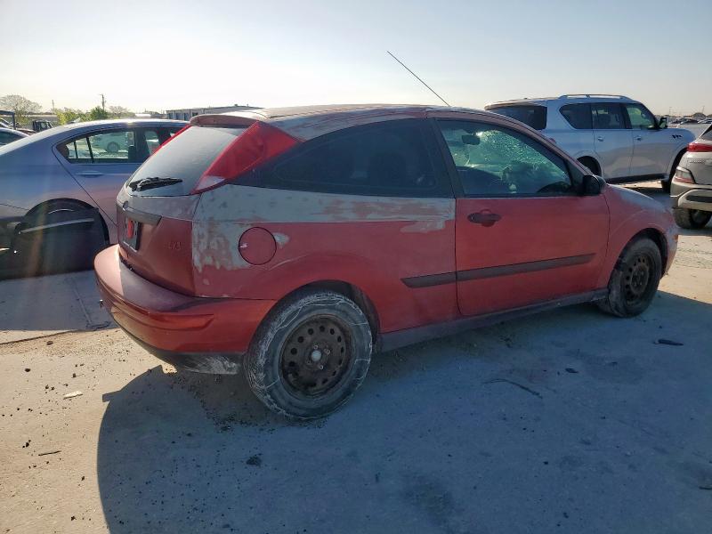 Photo 3 from auction – 2000 FORD FOCUS ZX3 with VIN 3FAFP313XYR101516