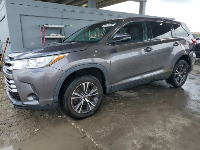 Photo 1 from auction – 2019 TOYOTA HIGHLANDER with VIN 5TDZARFH5KS051483