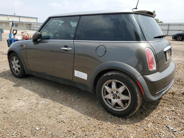 Photo 2 from auction – 2006 MINI COOPER with VIN WMWRC33536TK65149