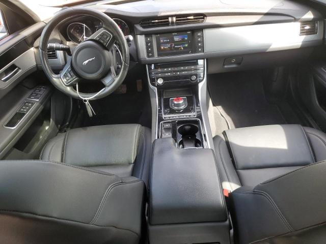Photo 8 from auction – 2017 JAGUAR XF PREMIUM with VIN SAJBJ4BV3HCY37830