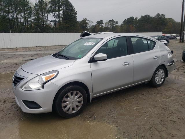 NISSAN VERSA S 2015 with VIN 3N1CN7AP6FL907501 - Photo from auction