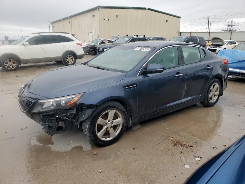 KIA OPTIMA LX 2015 with VIN KNAGM4A79F5562820 - Photo from auction