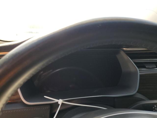 Photo 9 from auction – 2015 TESLA MODEL S with VIN 5YJSA1E25FF108839