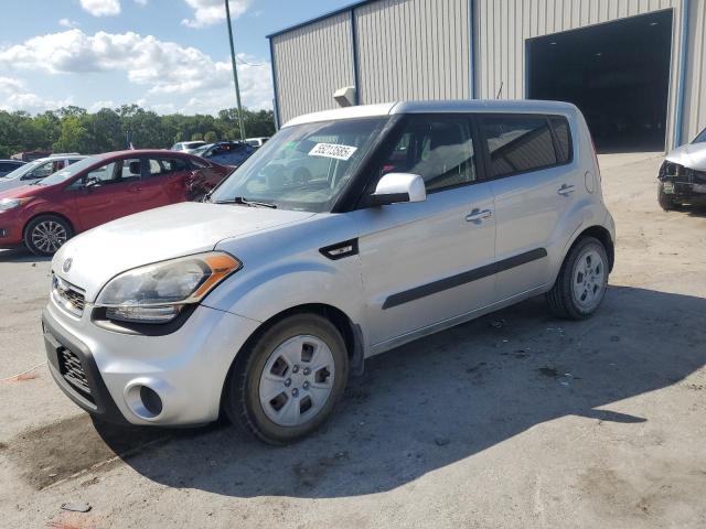 KIA SOUL 2013 with VIN KNDJT2A5XD7768275 - Photo from auction