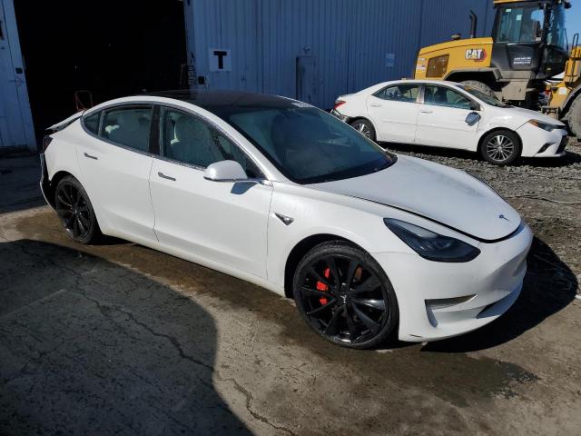 Photo 4 from auction – 2018 TESLA MODEL 3 with VIN 5YJ3E1EB5JF055822