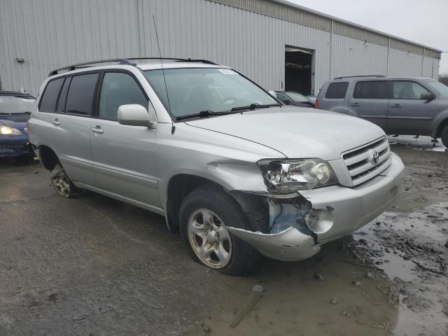 Photo 4 from auction – 2005 TOYOTA HIGHLANDER with VIN JTEGD21A250126143