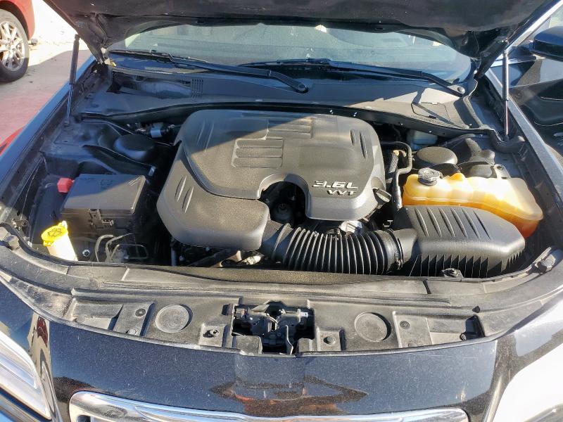 Photo 11 from auction – 2014 CHRYSLER 300 with VIN 2C3CCAAG4EH184730