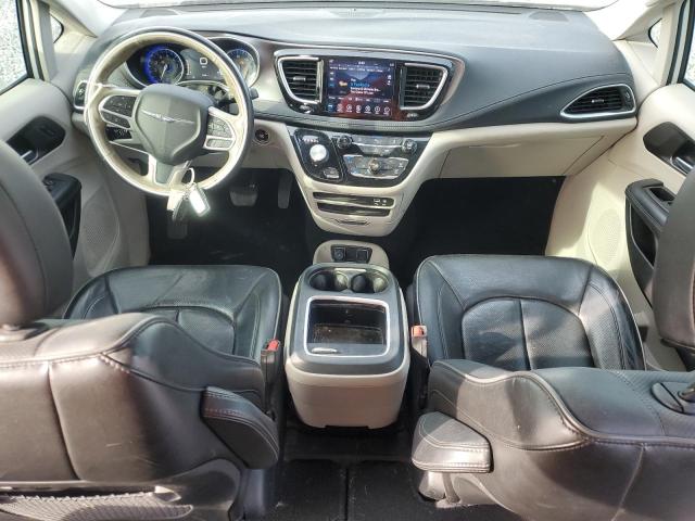 Photo 8 from auction – 2019 CHRYSLER PACIFICA L with VIN 2C4RC1GG6KR551887