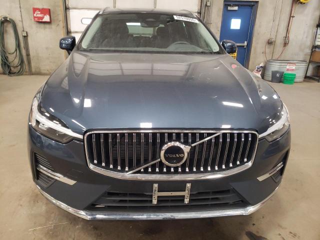 Photo 5 from auction – 2023 VOLVO XC60 PLUS with VIN YV4L12RNXP1199080