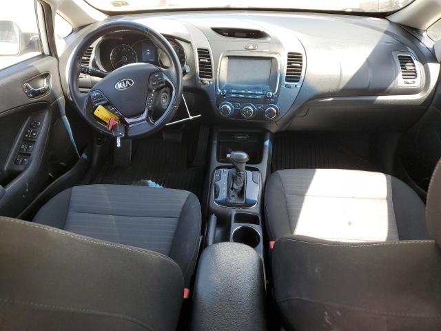 Photo 8 from auction – 2018 KIA FORTE LX with VIN 3KPFL4A71JE173989