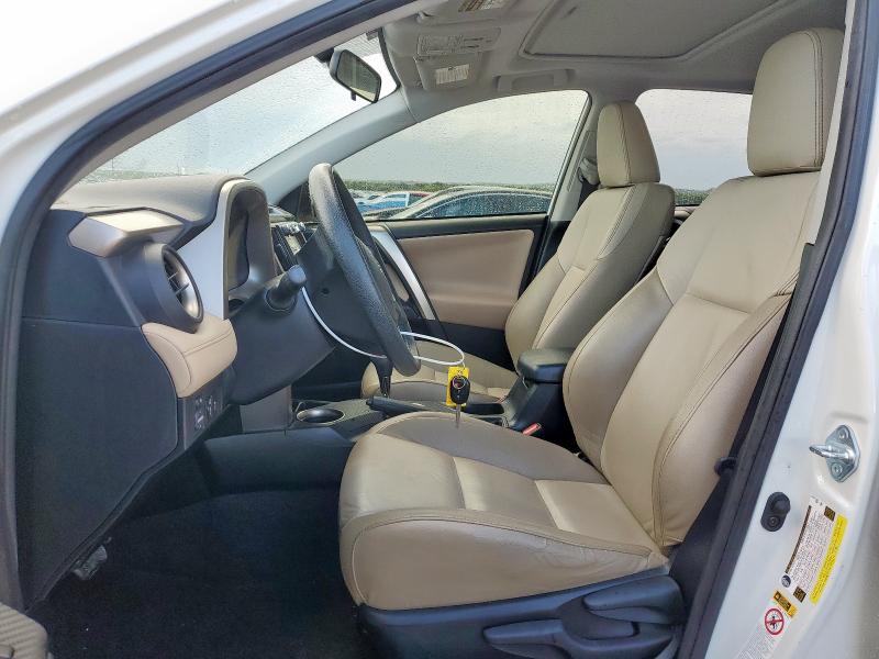 Photo 7 from auction – 2014 TOYOTA RAV4 XLE with VIN JTMWFREV1EJ008417