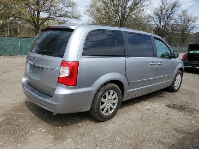 Photo 3 from auction – 2016 CHRYSLER TOWN & COU with VIN 2C4RC1BGXGR296515