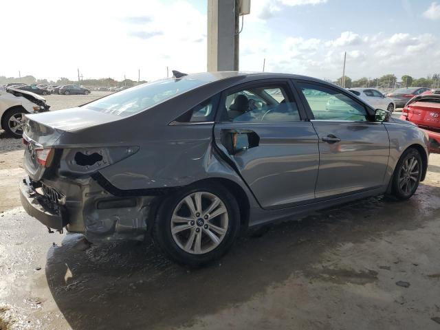 Photo 3 from auction – 2013 HYUNDAI SONATA GLS with VIN 5NPEB4AC4DH751790