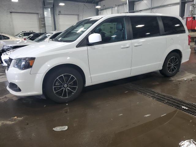 DODGE GRAND CARA 2018 with VIN 2C4RDGCG6JR348258 - Photo from auction