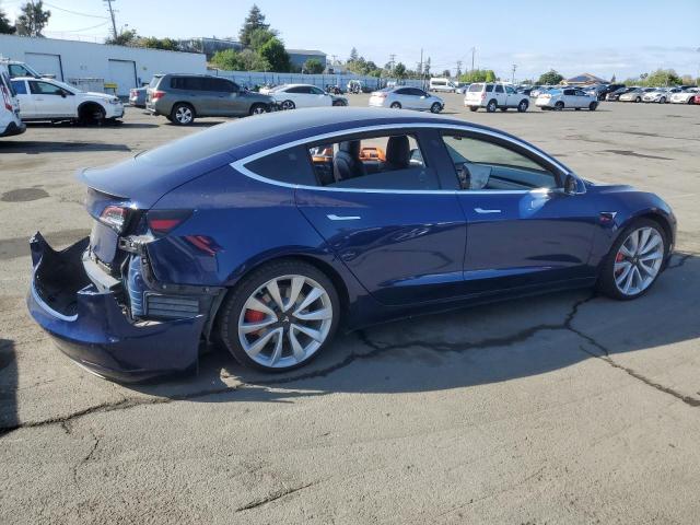 Photo 3 from auction – 2018 TESLA MODEL 3 with VIN 5YJ3E1EB3JF083988