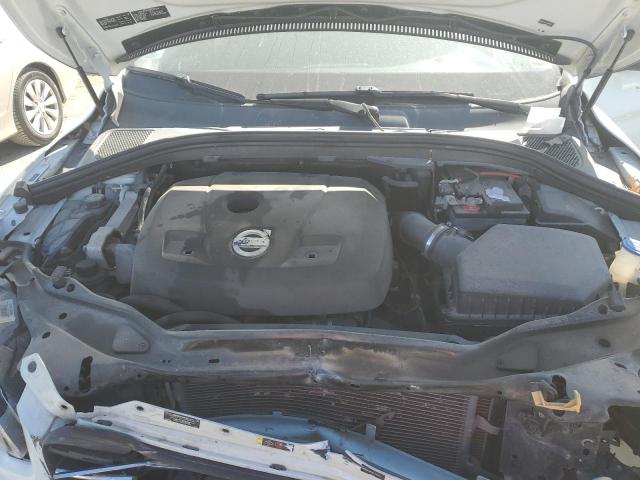 Photo 12 from auction – 2015 VOLVO XC60 with VIN YV440MDJXF2680270