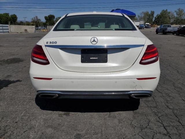 Photo 6 from auction – 2017 MERCEDES-BENZ E 300 with VIN WDDZF4JB5HA161713