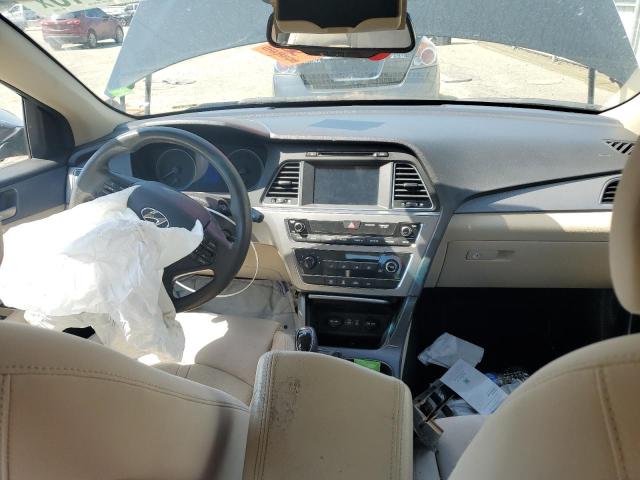 Photo 8 from auction – 2017 HYUNDAI SONATA SE with VIN 5NPE24AF2HH572888